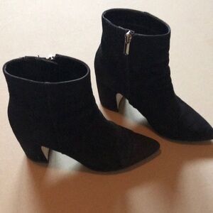 Sam Edelman black suede booties